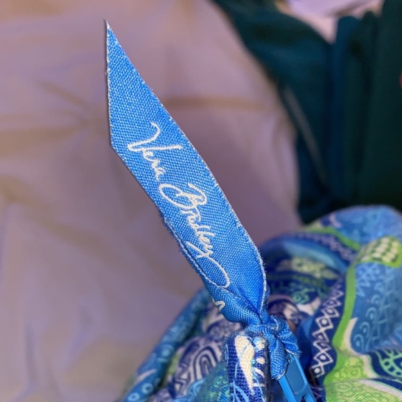 NEW VERA BRADLEY DUFFEL BAG - Picture 5 of 6